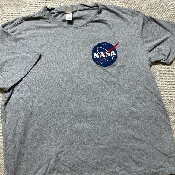 Men’s H&M Grey NASA Graphic Print Short Sleeve - Picture 2 of 6